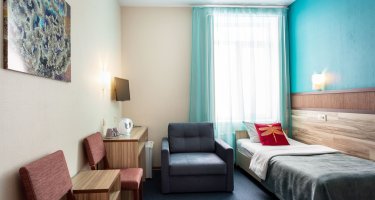 Standard Double Room with 2 single beds and an extra bed
