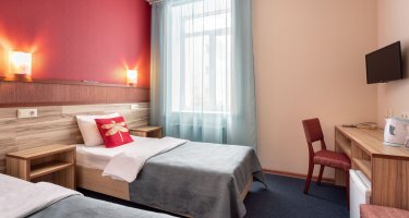 Standard Double Room with 2 Single Beds