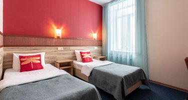 Standard Double Room with 2 Single Beds