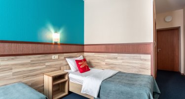 Standard Double Room with 2 single beds and an extra bed